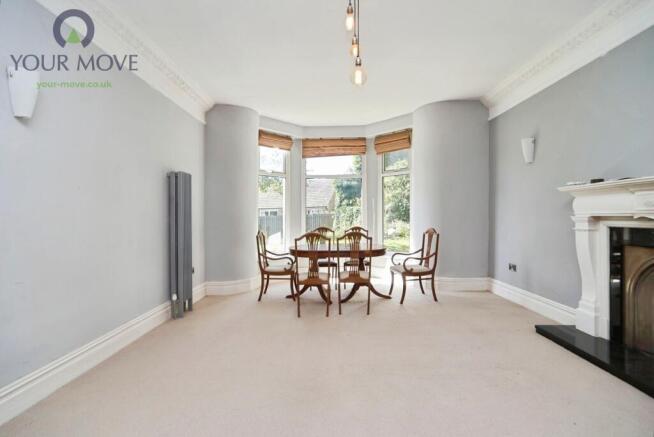 2 bed Flat for sale Image 6