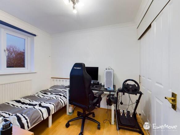 Bedroom 1 (Double)