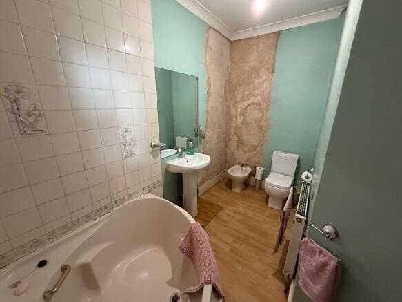 4 bed End of Terrace for sale Image 7