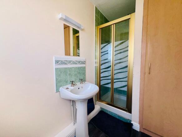 ENSUITE.jpg