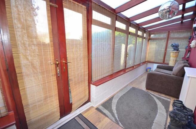 GARDEN ROOM
