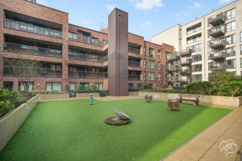 Pavilions Court, Cooks Road, Stratford, E15