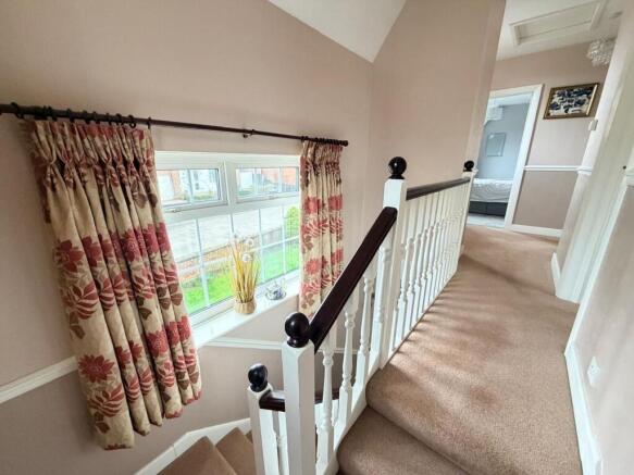 3 bed Detached for sale Image 9
