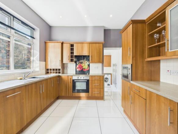 CAM02169G0-PR0407...