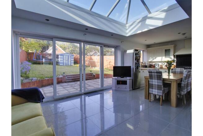 Kitchen/Family Room