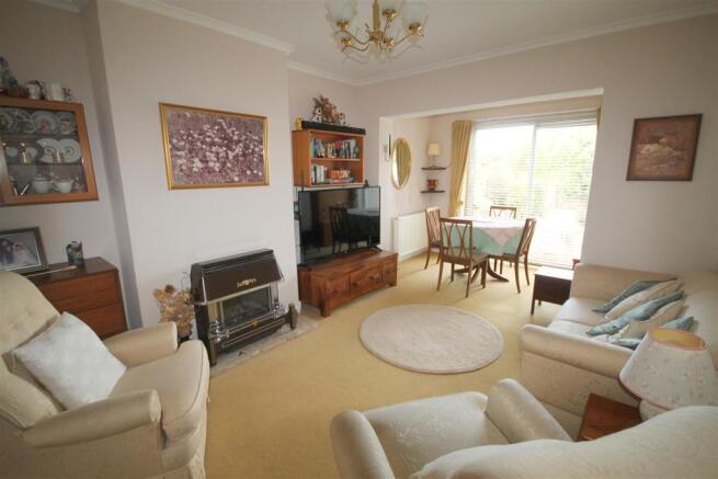 Dining Room.JPG