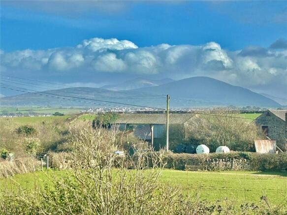 Brynsiencyn, Isle Of Anglesey, Sir Ynys Mon, LL61 photo 4