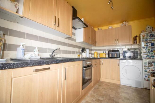 Fern Close, Thurnby, LE7 photo 4