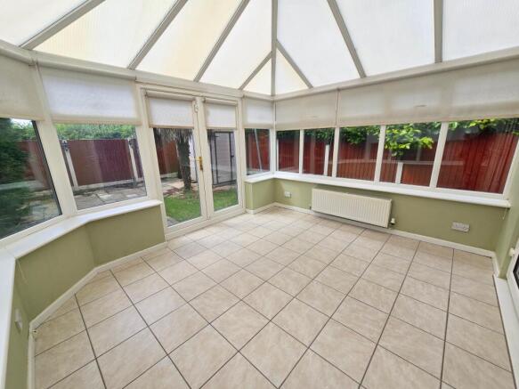 Pochard Drive, Broadheath, WA14 photo 4