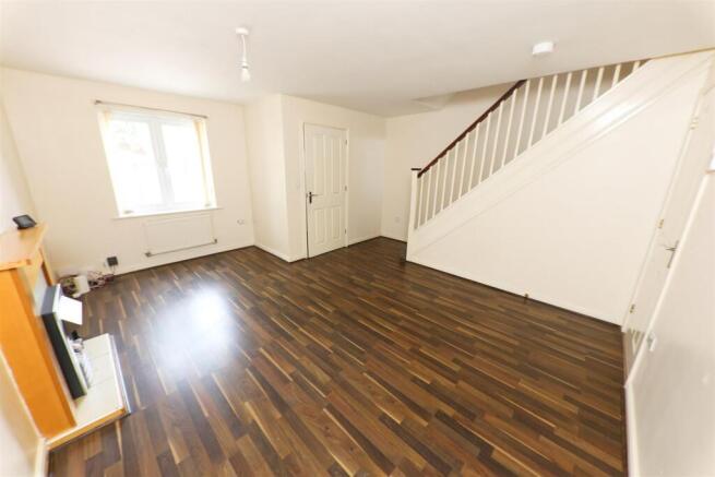 3 bed Terraced for sale Image 6