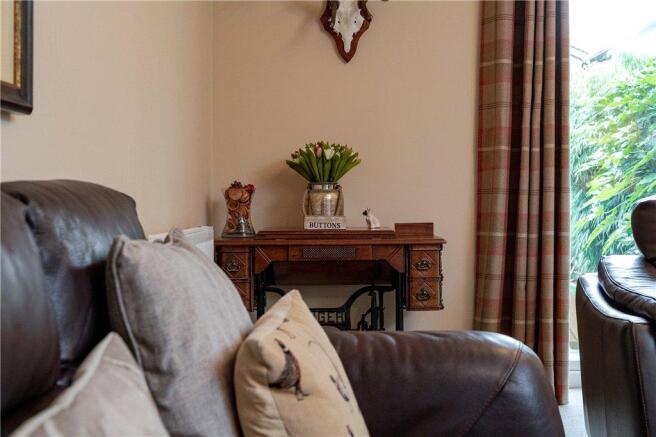 Lounge 1