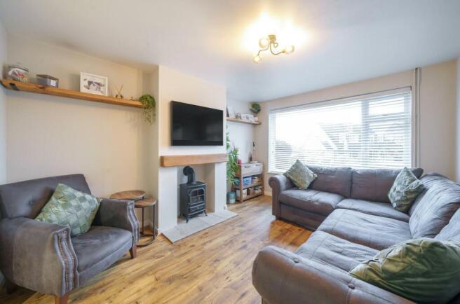 3 bed Semi-Detached for sale Image 9