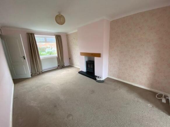 Living Room 2.jpg