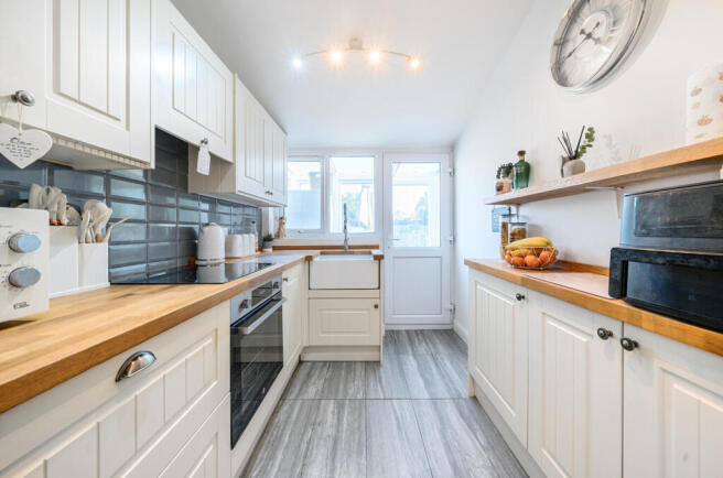 1346158968b9bfd5d8c82