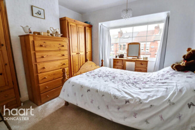 4 bed Terraced for sale Image 7