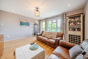 8, Thomas House, Solon New Road, London SW4 7PF