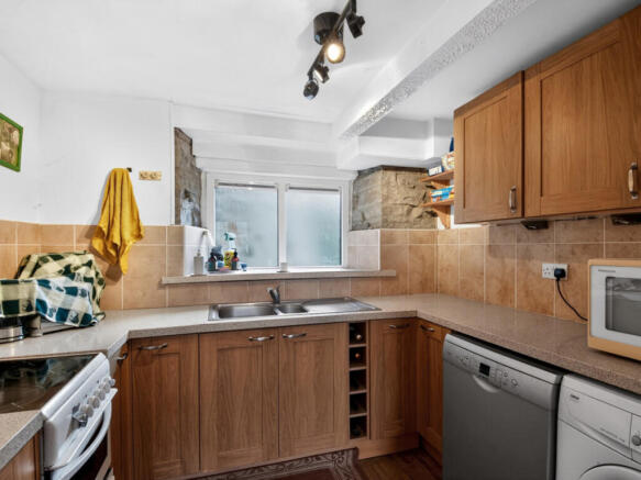 2 bed Detached for sale Image 7