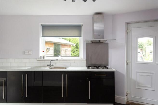 3 bed Semi-Detached for sale Image 4