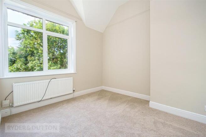 3 bed Semi-Detached for sale Image 10
