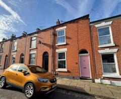87, Peel Street, Macclesfield SK11 8BL