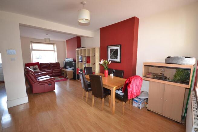 Living/Dining Room