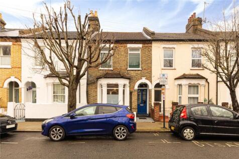 Rowena Crescent, London, United Kingdom, SW11