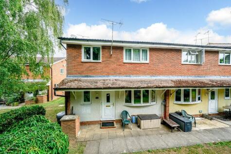 Waterside, Edlesborough, LU6 2FE