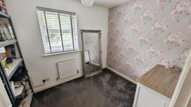 pbox-bedroom-327599.jpg