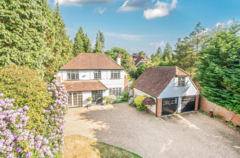 Golf Club Road, Woking, Surrey, GU22