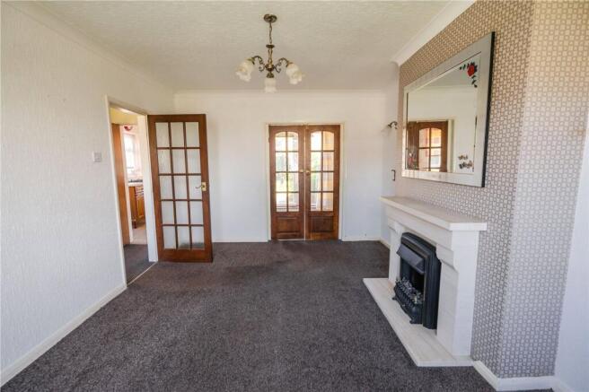 Living Room (2)