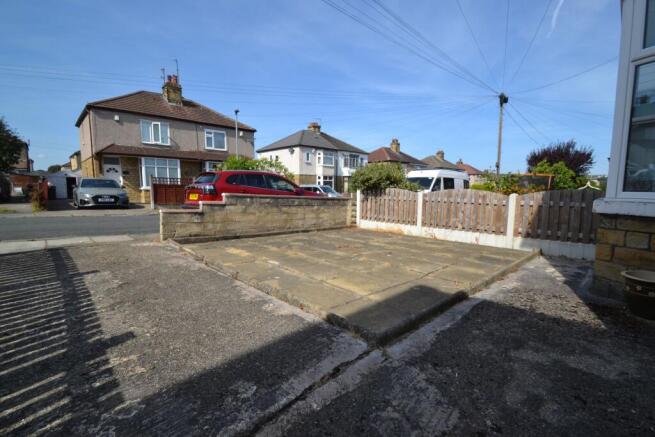 2 bed Semi-Detached for sale Image 9