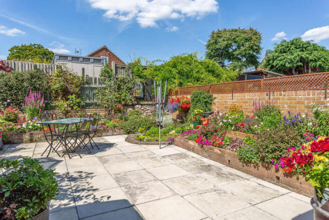 garden a