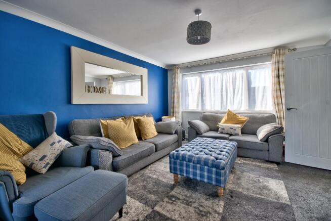 Lounge.