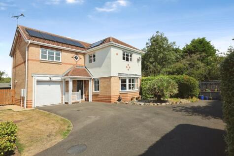 Trinity Gardens, Willington, Crook