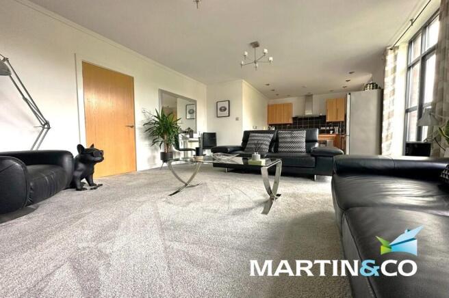 2 bed Apartment for sale Image 6