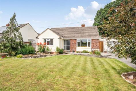 Trull Green Drive, Trull, Taunton