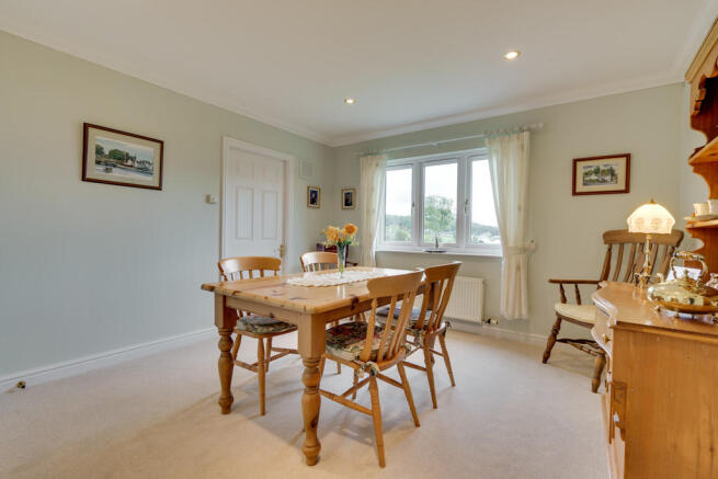 Dining Room/Bedro...