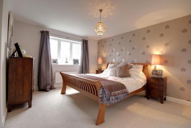 BEDROOM 1