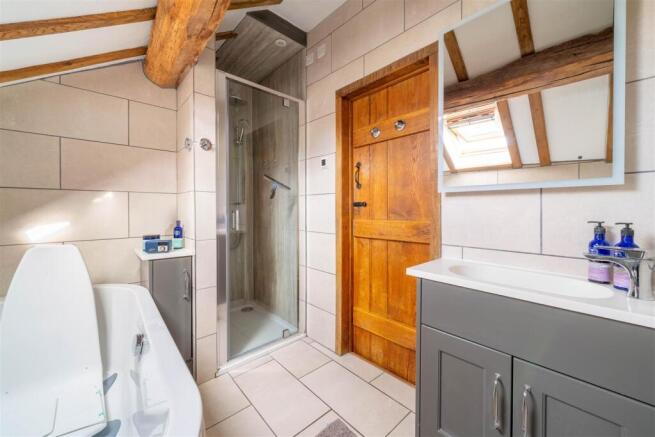 Bathroom-2.jpg