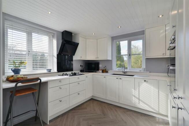 Snails Hill Cottage Cusop - (24).jpg