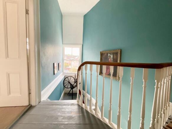 5 bed Terraced for sale Image 12