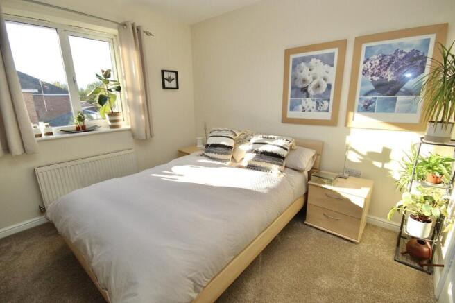 5 bed Detached for sale Image 10
