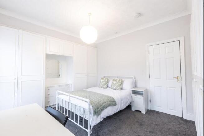4 bed Terraced for sale Image 7