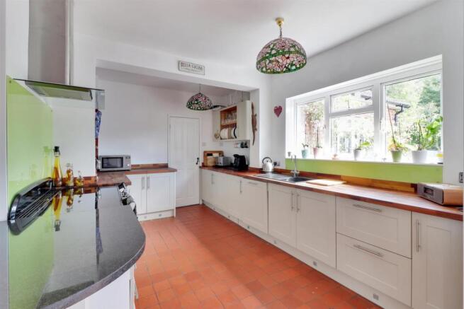 Kitchen.jpg