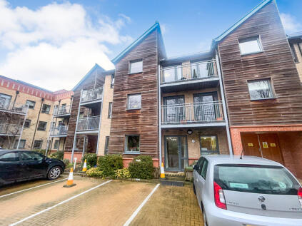 1 Martin Court
Saint Catherine's Road, Grantham, NG31 9DA