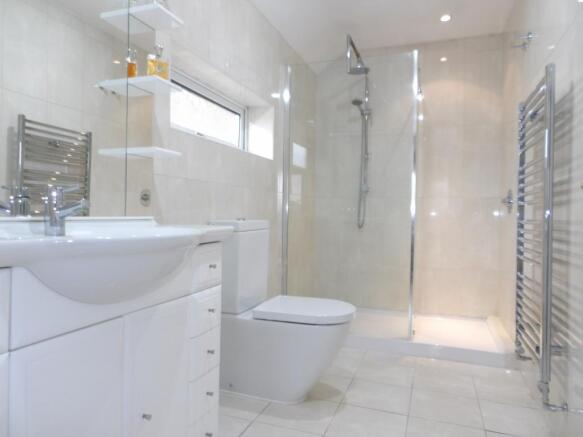 Ensuite