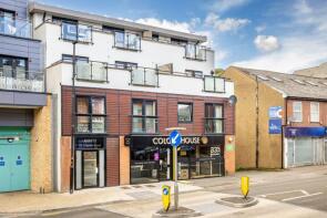13, 71 Avante, Croydon Road, Caterham CR3 6EX