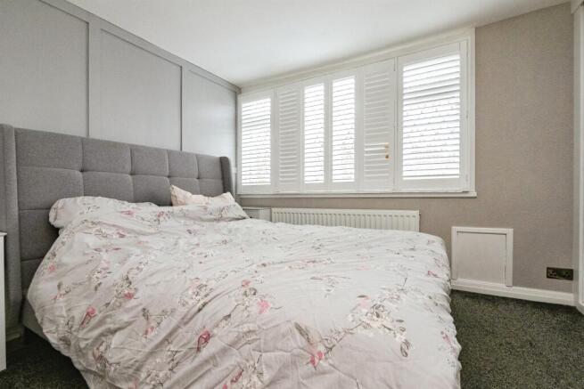 4 bed Detached for sale Image 10
