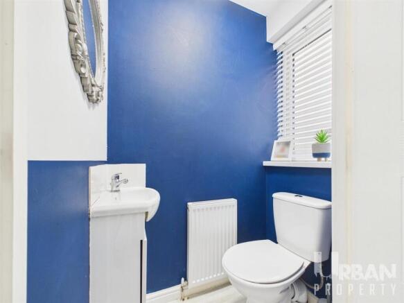3 bed Detached for sale Image 7