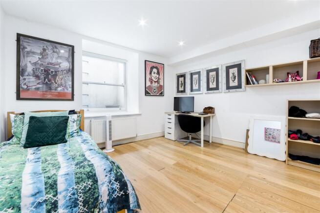 Sales Brook Green Sterndale Road - Bedroom 1.jpg